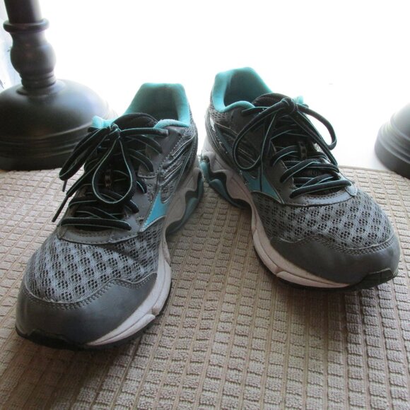Mizuno Wave Inspire 12 - Picture 1 of 6